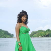 Soumya Bollapragada hot in green mini skirt pictures | Picture 67351